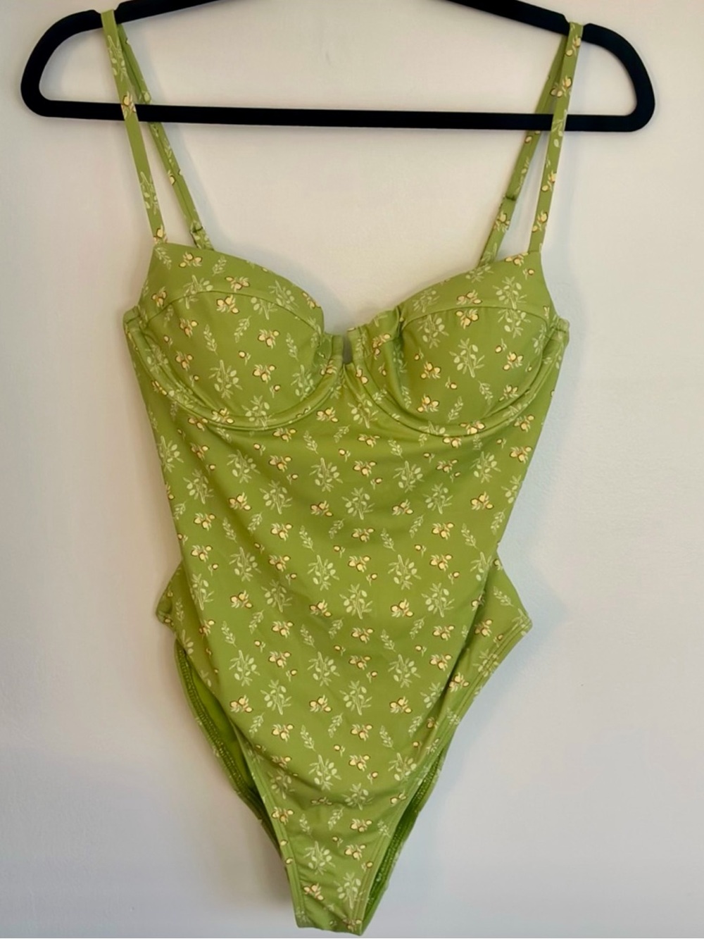 Dippin' Daisy's Light Green Floral One-Piece Swimsuit NWT